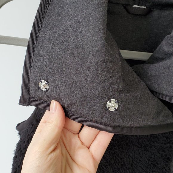 Reversible vest ivivva lululemon sherpa forever grey black size 12 soft cotton - Picture 6 of 13